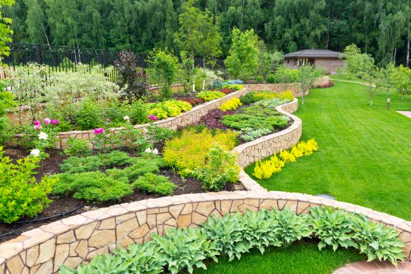 Home Garden Landscaping in Rochester